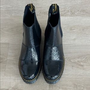NWOT Dr Martens Rozalie Distressed Patent Heeled Chelsea Boots Black Size 9 US L